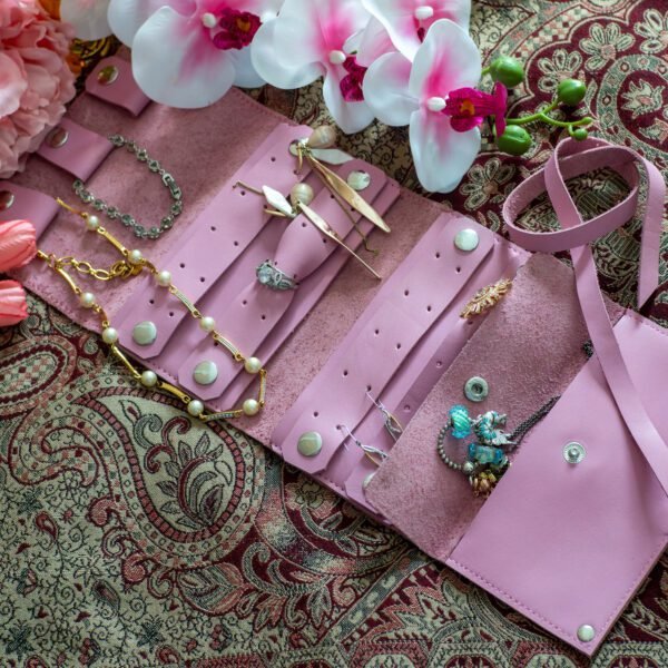 bőr ékszertartó, rózsaszín összehajtható valódi bőr ékszertartó, rózsaszín