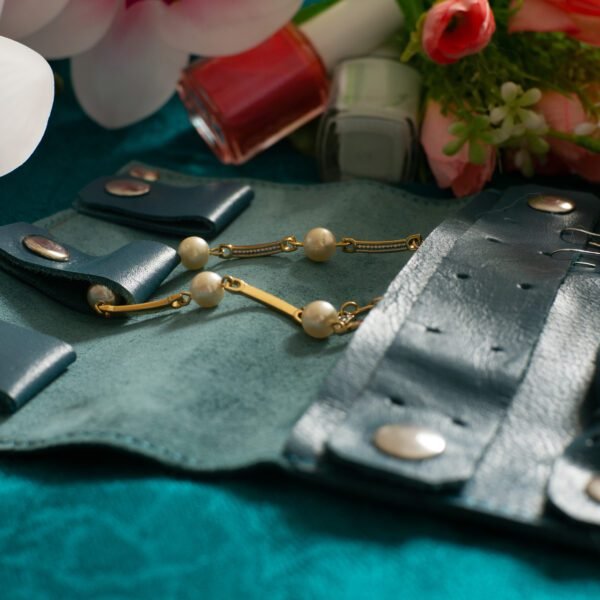 összehajtható valódi bőr ékszertartó, teal