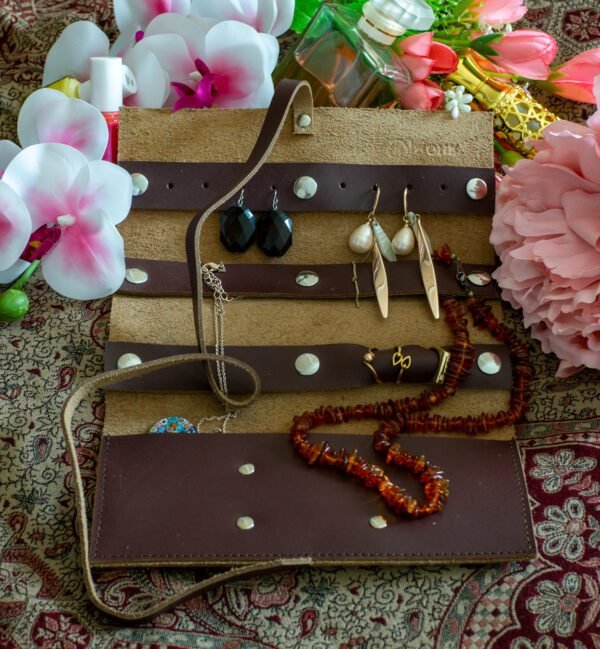 összehajtható valódi bőr ékszertartó, burgundi