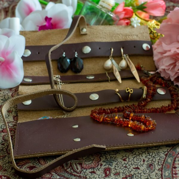 összehajtható valódi bőr ékszertartó, burgundi