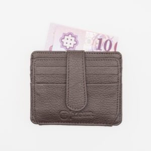 nagyméretű, sok rekeszes valódi bőr kártyatartó, texturált barna