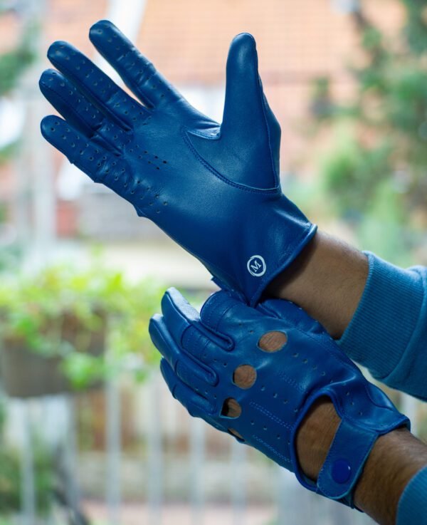 valódi bőr autós kesztyű patentos pánttal, kék