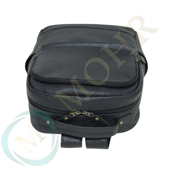 UBP-GL_01-00032 Unisex Hátizsák Valódi Bőr